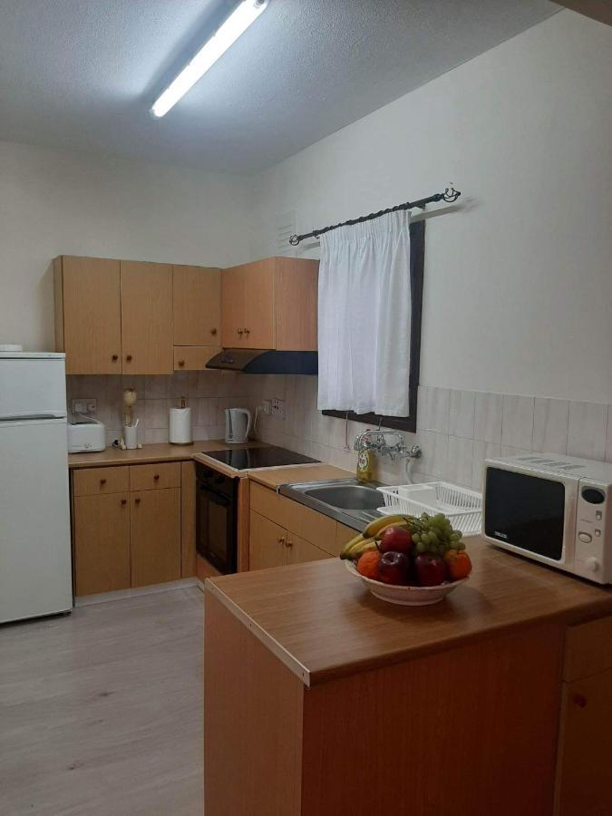 Klimataria B2 Apartment Pissouri Exterior photo